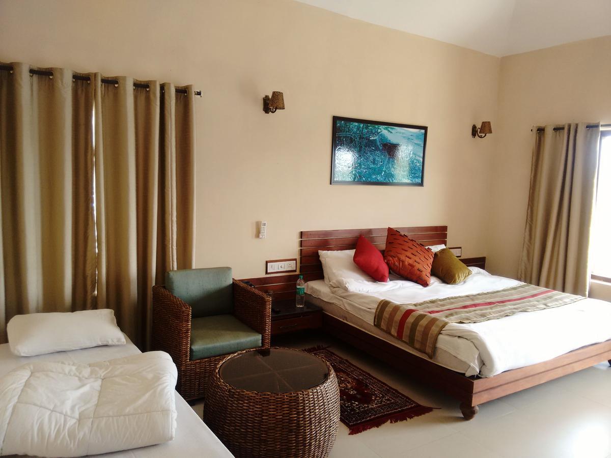 The Corbett Green Marchula Bagian luar foto
