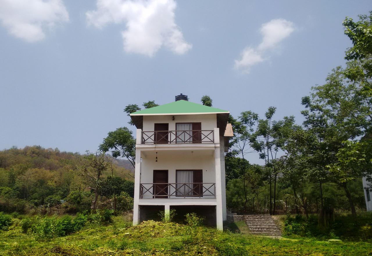 The Corbett Green Marchula Bagian luar foto